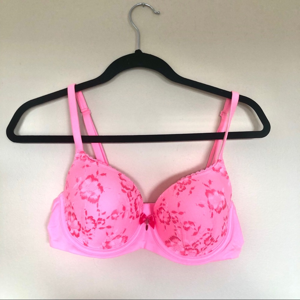 NWOT Victoria’s Secret Demi-Buste Double